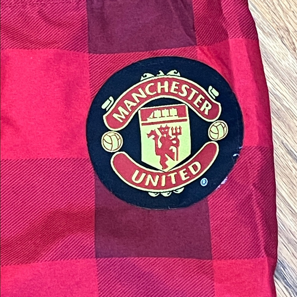 Manchester United Board Short/Swimmers Red Black w/Pocket & Logo Men's Size 36 - Picture 3 of 10
